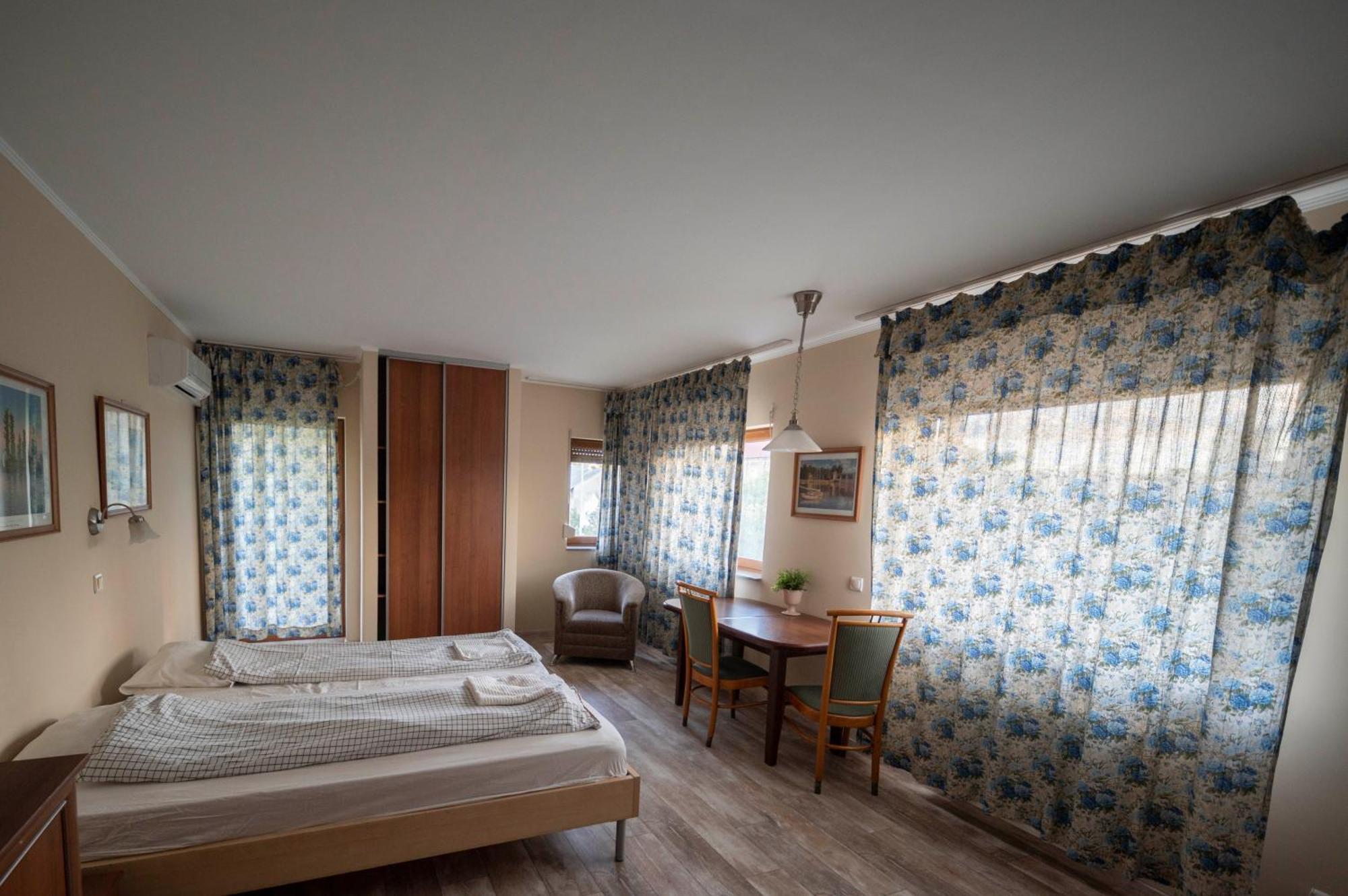Carolina Apartman Budapest Ngoại thất bức ảnh